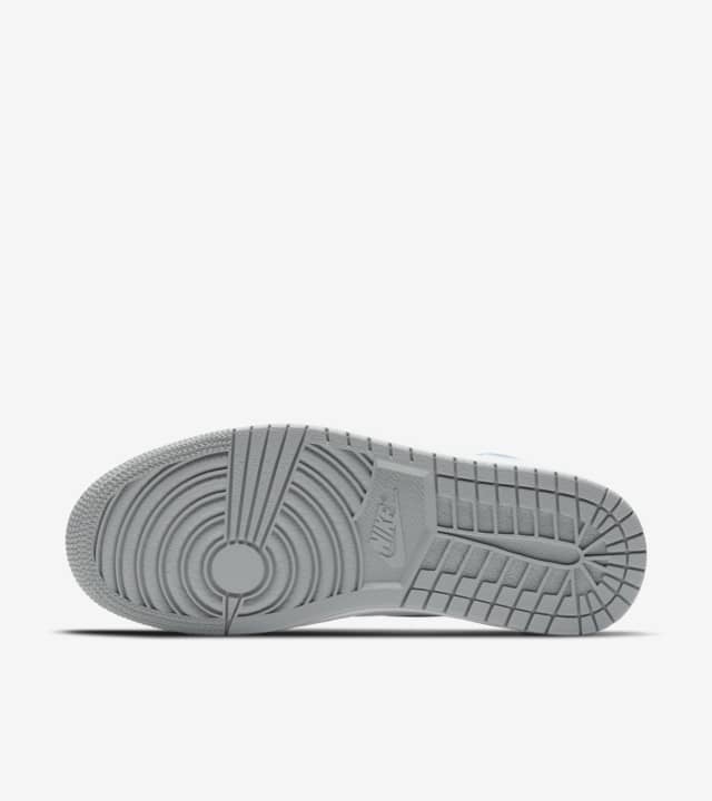 ãNIKEå¬å¼ãã¨ã¢ ã¸ã§ã¼ãã³ 1 'Hyper Royal' (555088-402 / AJ 1 RETRO HIGH OG). Nike SNKRS JP